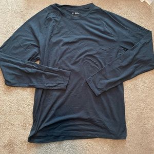 Size L performance tee from Algo!